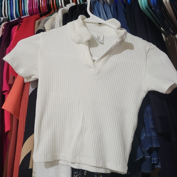 Zara Other - ZARA white basic crop top (Girl)